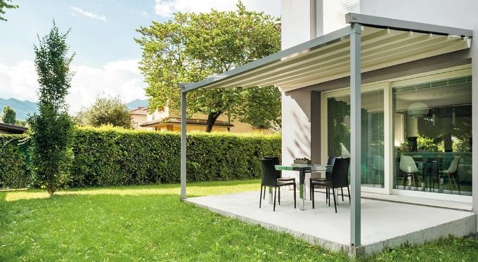 Pergola en aluminium Bioclimatique noir ou blanc