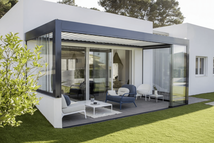 Pergola bioclimatique alu Pau
